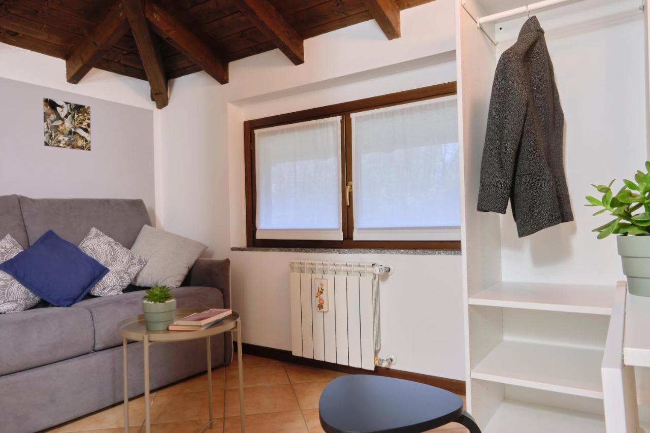 Apartmán 10' From Malpensa Casa Moderna, Netflix & Wi-Fi Casorate Sempione Exteriér fotografie