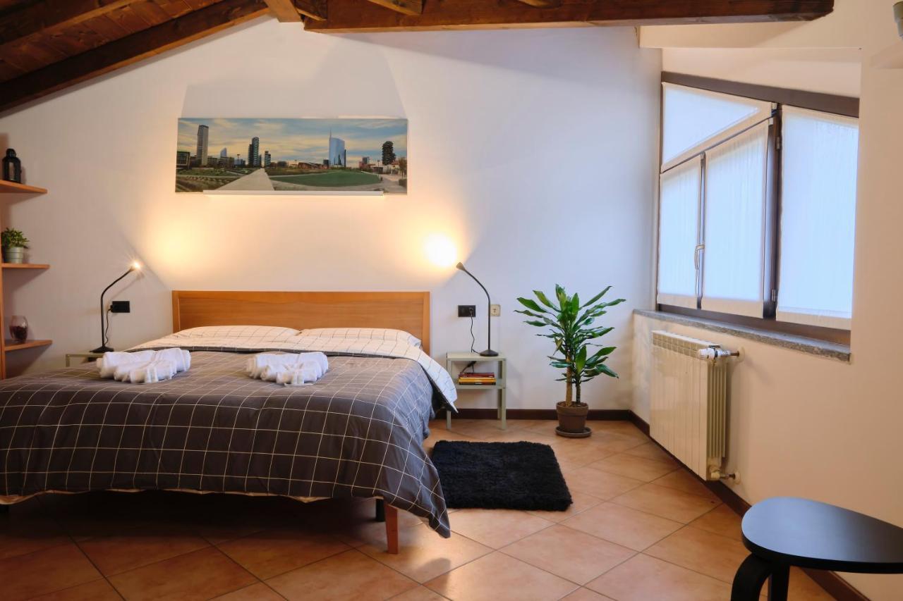 Apartmán 10' From Malpensa Casa Moderna, Netflix & Wi-Fi Casorate Sempione Exteriér fotografie